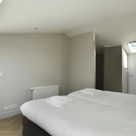 Stayci Serviced Apartments Westeinde The Hague Room photo